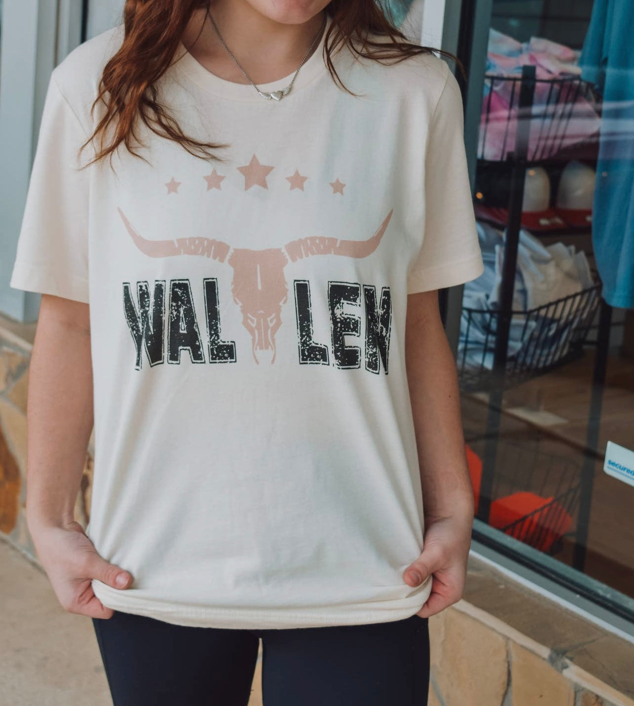 Wallen Graphic Tee